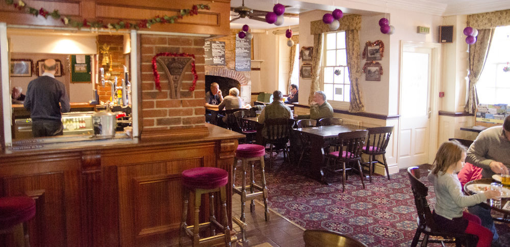 New Inn Hotel Lechlade Exterior foto